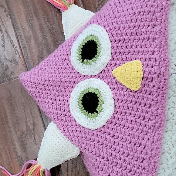 Crochet Hooded Owl blanket - Picture 2 of 4